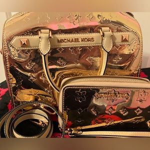 Michael Kors Bag and wallet set